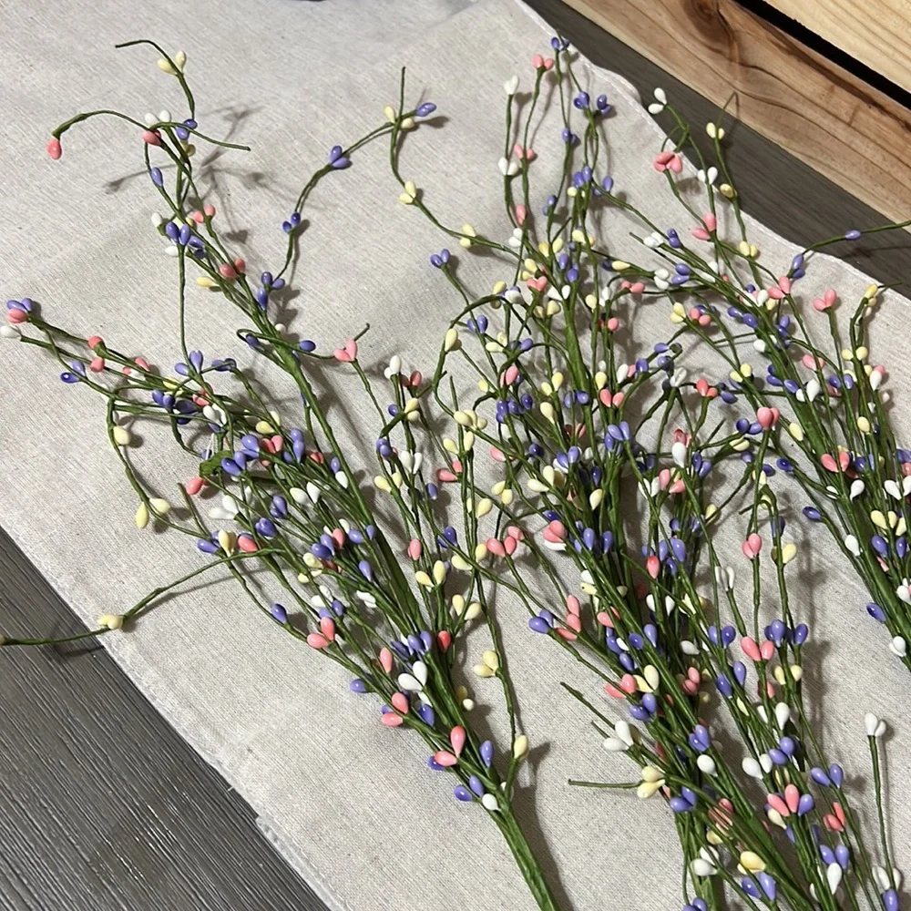 Spring floral picks. - Picture 2 of 4